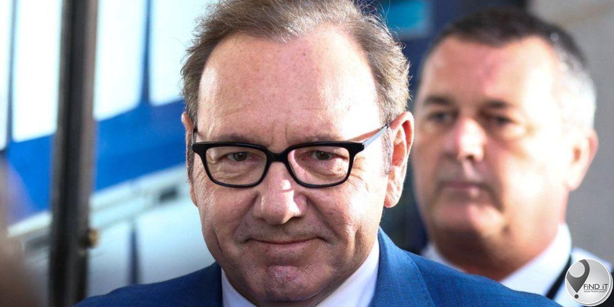 Die Amerikaanse akteur Kevin Spacey pleit onskuldig aan seksuele aanranding