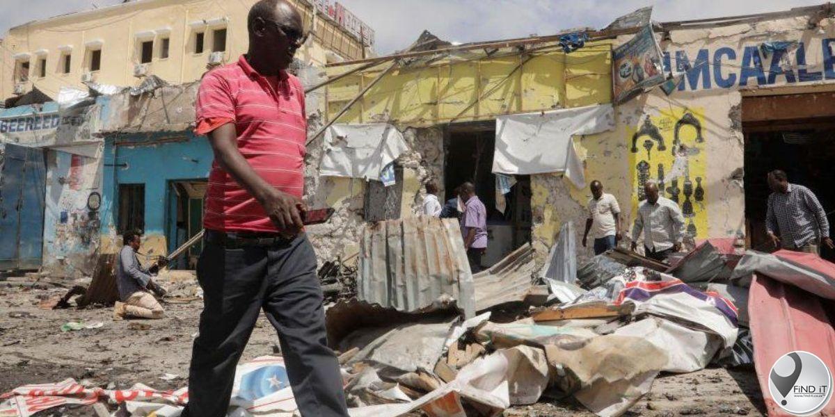Meer as 20 mense sterf in Somaliese hotel-aanval