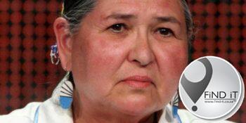 Academy vra Sacheen Littlefeather om verskoning vir 1973 Oscars drama