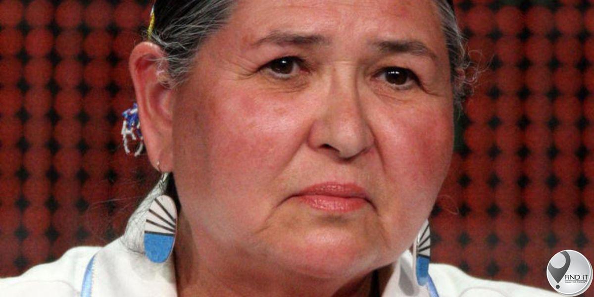 Academy vra Sacheen Littlefeather om verskoning vir 1973 Oscars drama