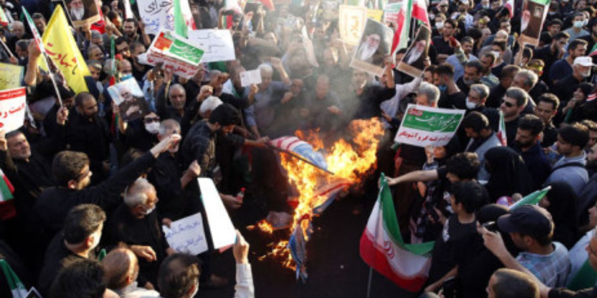 75 mense dood in Iran optogte