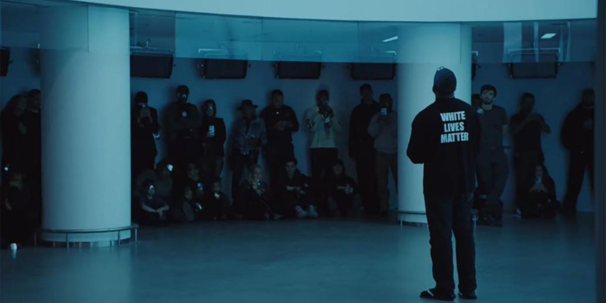 Kanye West sê glo Black Lives Matter is ‘n klug