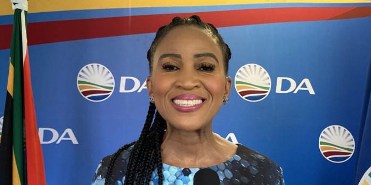 Hof beslis in guns van Mpho Phalatse