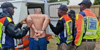 Drie in hegtenis na hulle polisie aanrand