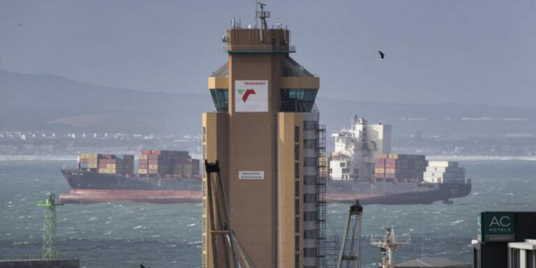 Voormalige Transnet-uitvoerende beampte verskyn in die hof
