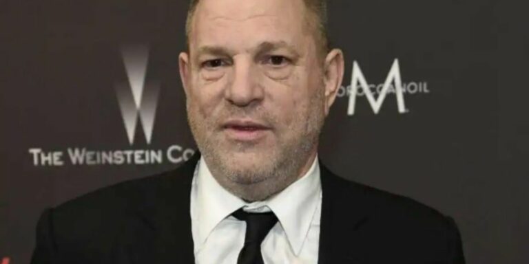 Vier aanklagtes teen Harvey Weinstein laat vaar