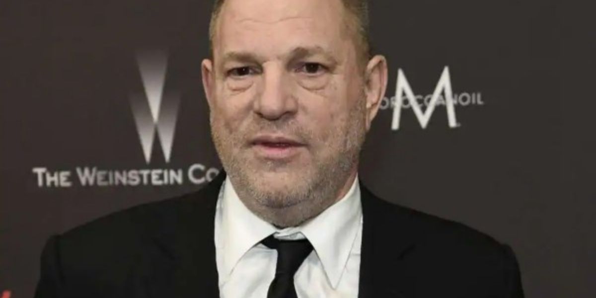 Vier aanklagtes teen Harvey Weinstein laat vaar
