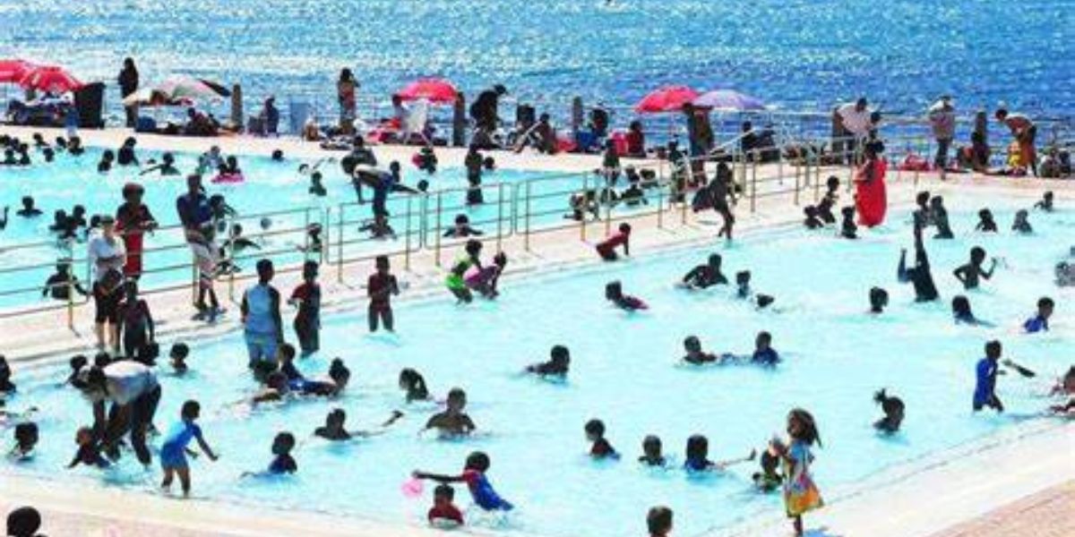 Kaapstad swembaddens sal oop wees die feestyd
