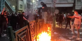 Iranse man dood na hy Iran se verlies in wêreldbeker vier