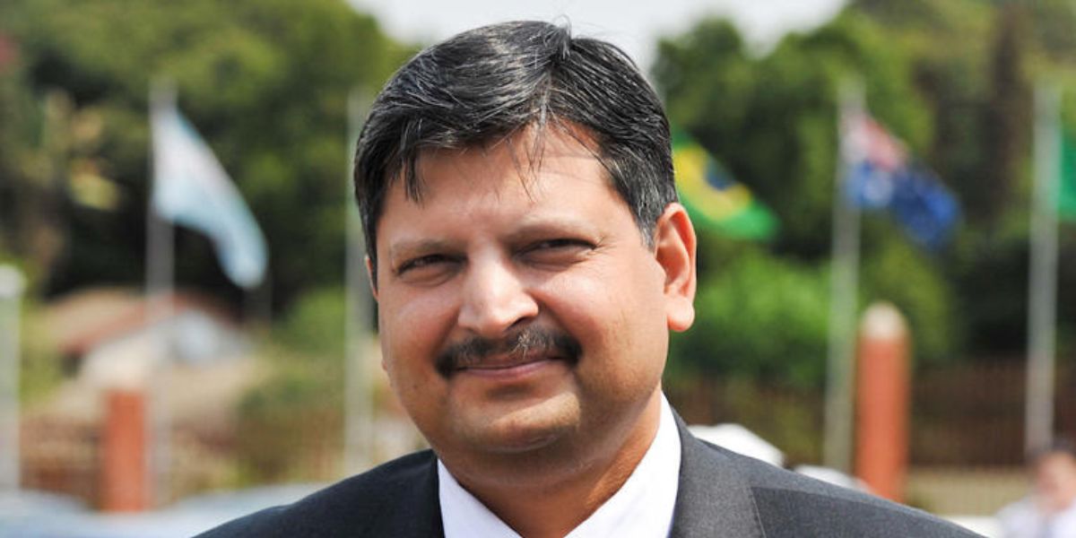 Hof keur Atul Gupta se aansoek om paspoort te hernu af