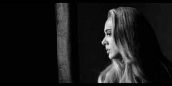Adele sukkel met sciatica