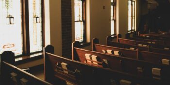 Church of England wil God ‘gender neutral’ maak