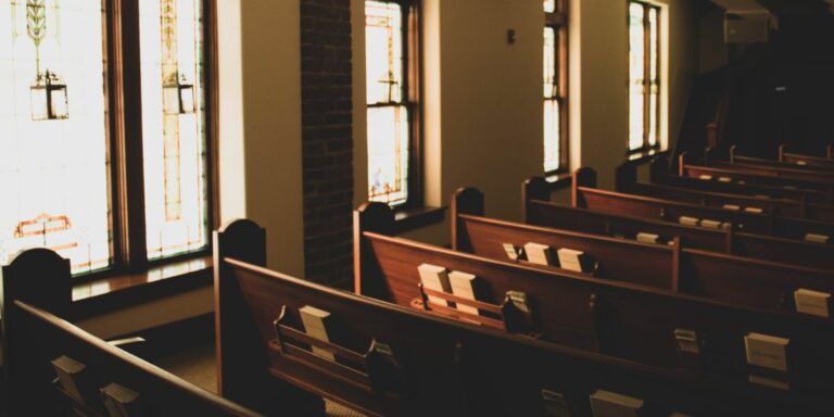 Church of England wil God ‘gender neutral’ maak