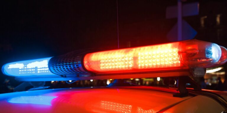 Drie vroulike poskantoorwerkers doodgeskiet
