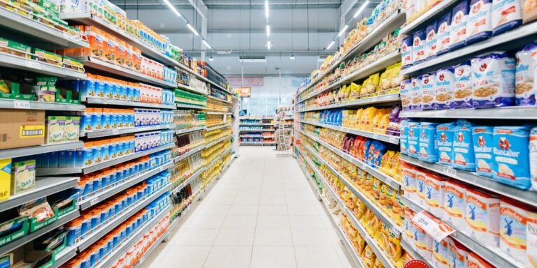 Ethiopiërs in hegtenis na hulle glo wag omkoop om goedere te steel by Spar