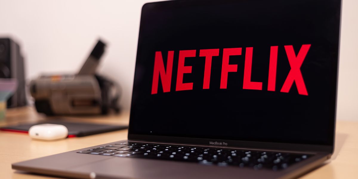 Egiptiese prokureur dagvaar Netflix oor swart vrou as Cleopatra