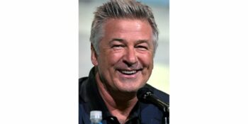 Aanklagtes teen Alec Baldwin laat vaar