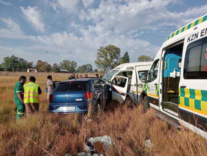 (Fotokrediet: Paramedics, SAPS and Firefighters South Africa, Facebook)