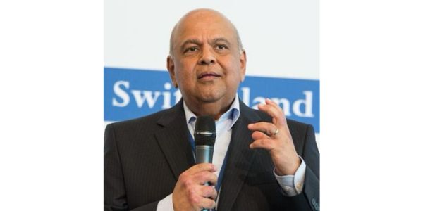 Pravin Gordhan sê André de Ruyter het alleen ondersoek begin