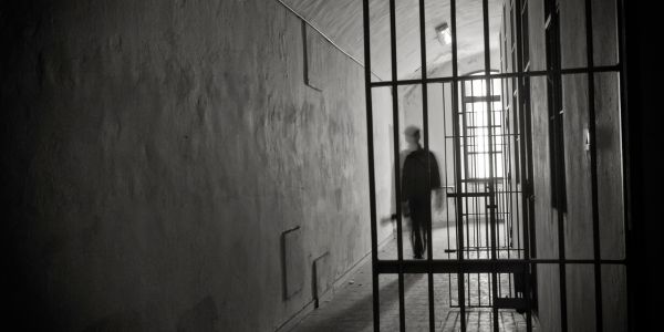 Kruger Nasionale park polisiebeampte moet tronkstraf vir skietery uitdien