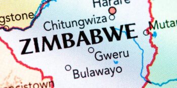 Sperdatum vir Zimbabwiërs om land te verlaat al hoe nader
