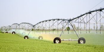 Boere ongelukkig oor ‘raskwotas’ vir water in Suid-Afrika