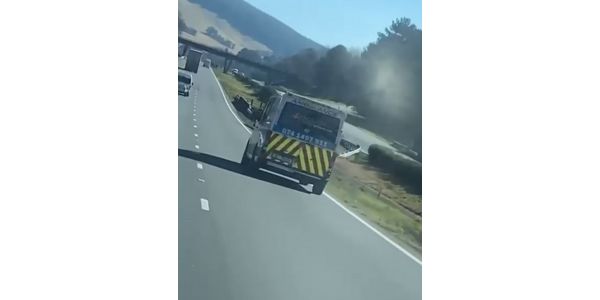 Gewapende verdagte wat ambulans kaap in hegtenis geneem