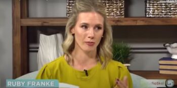 Bure van YouTuber sê hulle was bekommerd polisie gaan liggame in huis kry