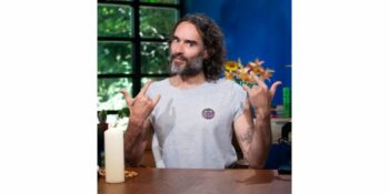 Russel Brand beskuldig van verkragting