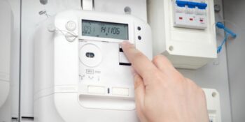 Eskom sê hulle sal meteropgradering se afsluitingsdatum haal