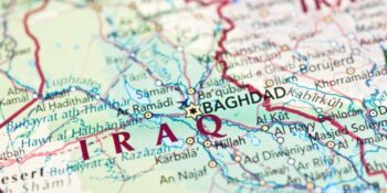 VSA val vier Hoethi-teikens aan, Iran val Israeli ‘spioenbasis’ in Irak aan